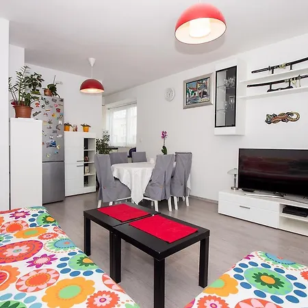Apartment Domnius